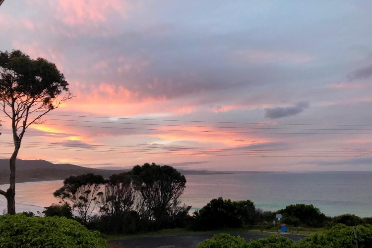 Binalong Beach Cottage Beachfront At Bay Of Fires Next To Restaurant Binalong Bay Esterno foto