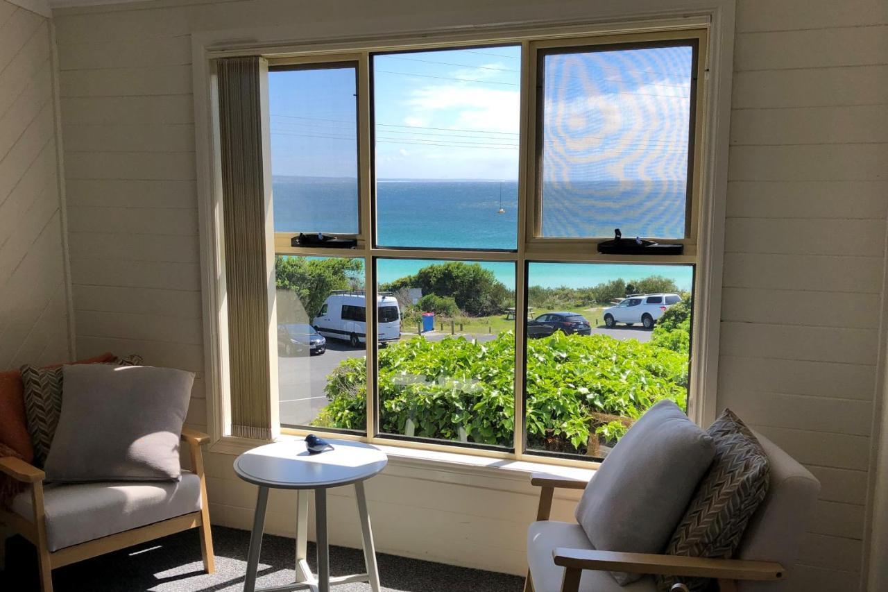 Binalong Beach Cottage Beachfront At Bay Of Fires Next To Restaurant Binalong Bay Esterno foto