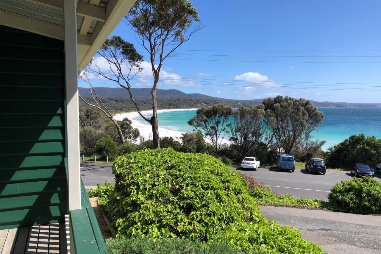 Binalong Beach Cottage Beachfront At Bay Of Fires Next To Restaurant Binalong Bay Esterno foto