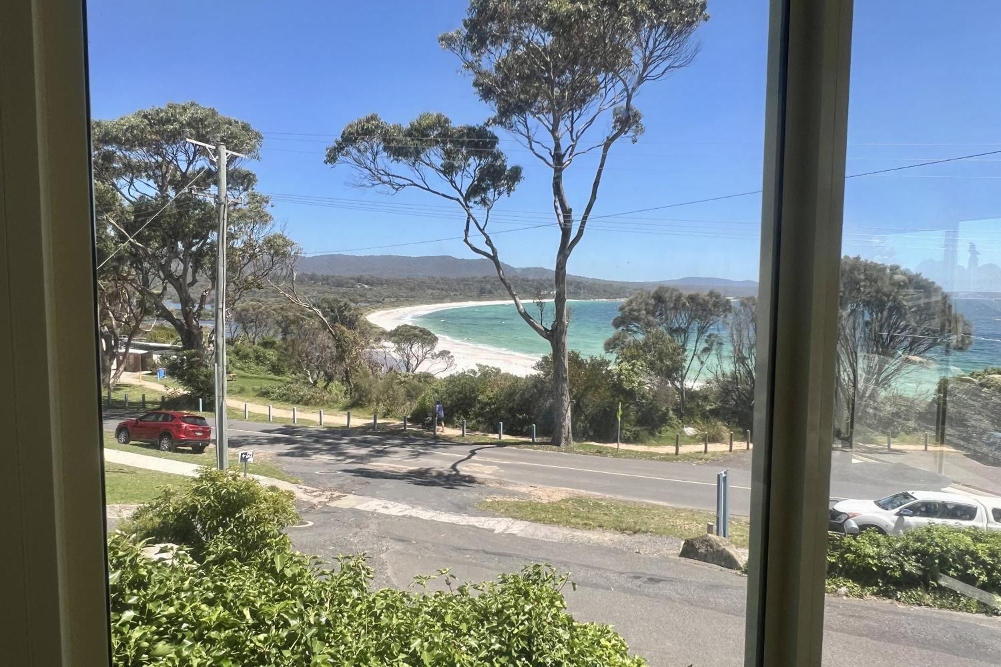 Binalong Beach Cottage Beachfront At Bay Of Fires Next To Restaurant Binalong Bay Esterno foto