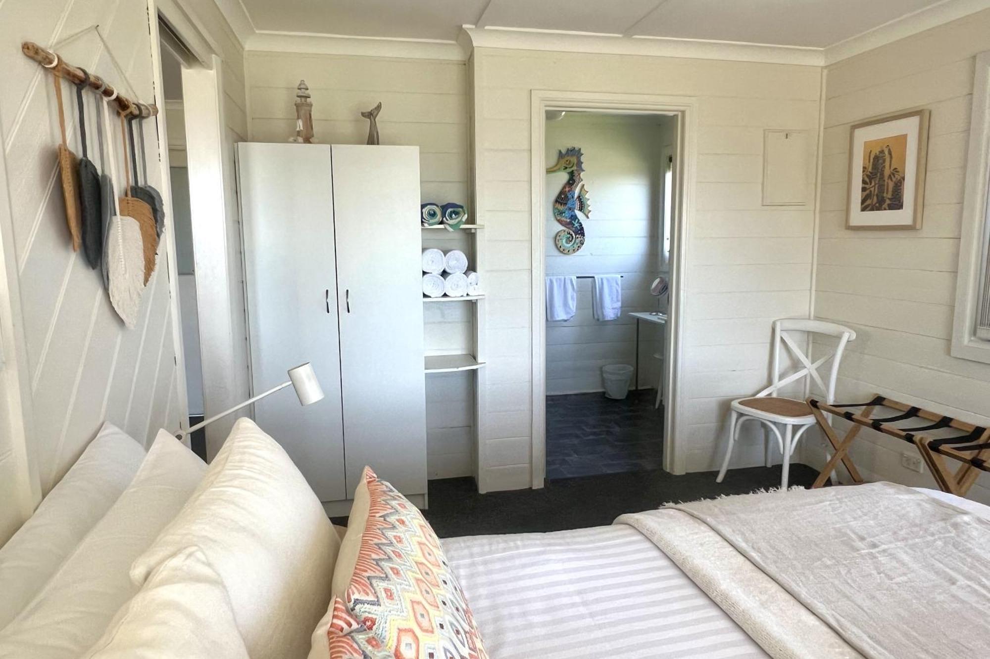 Binalong Beach Cottage Beachfront At Bay Of Fires Next To Restaurant Binalong Bay Esterno foto